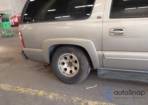 2003 Chevrolet Suburban 1500 Lt z USA, uszkodzony, nr VIN 3GNFK16Z73G132664